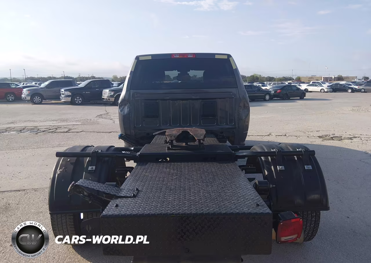 2022 Ram 3500 Chassis Tradesman-Slt-Laramie-Limited VIN:3C7WRTCLXNG208710 - 17