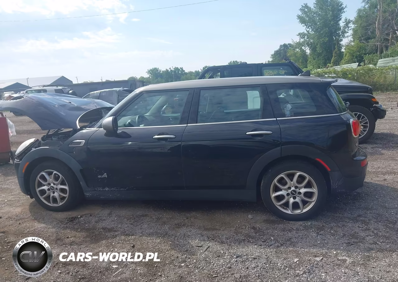 2017 Mini Clubman Cooper VIN:WMWLU1C52H2C41623 - 14