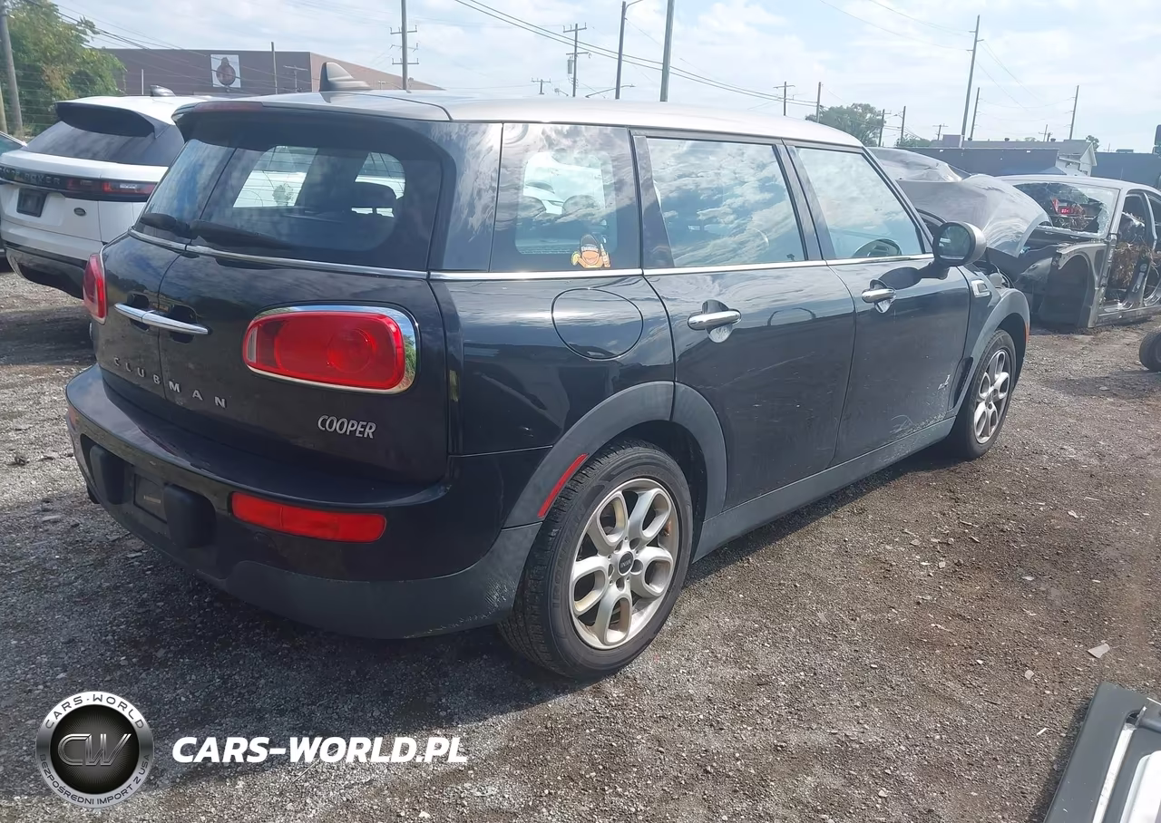 2017 Mini Clubman Cooper VIN:WMWLU1C52H2C41623 - 4
