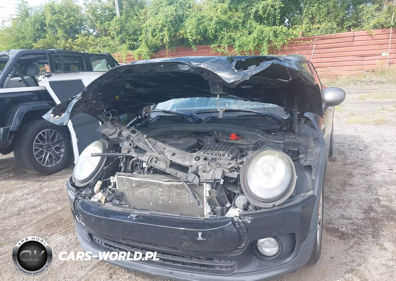 2017 Mini Clubman Cooper VIN:WMWLU1C52H2C41623 - 6