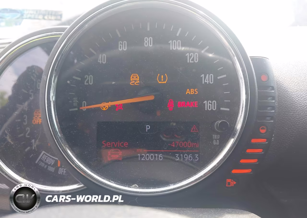2017 Mini Clubman Cooper VIN:WMWLU1C52H2C41623 - 7