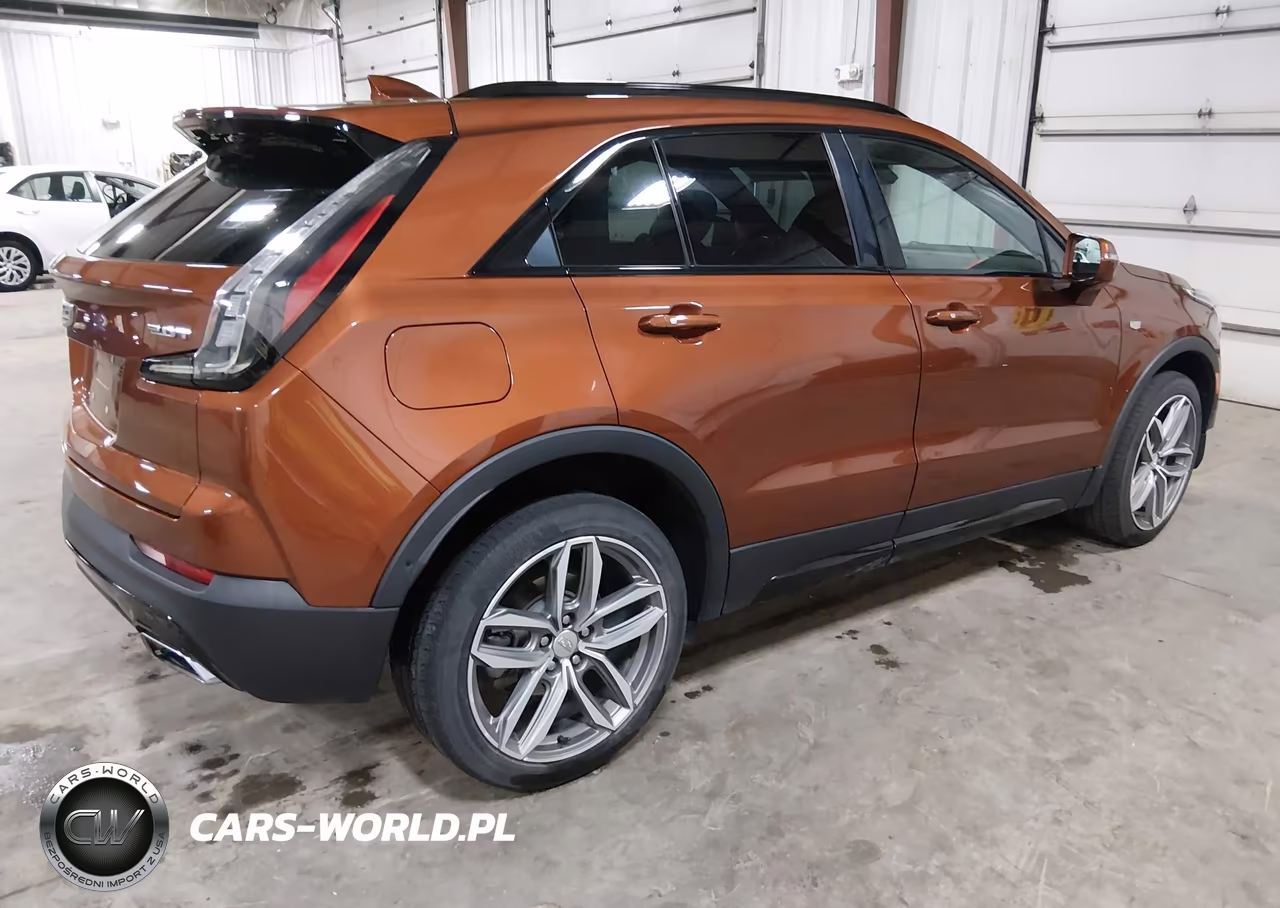 2019 Cadillac Xt4 Sport VIN:1GYFZFR40KF163783 - 4