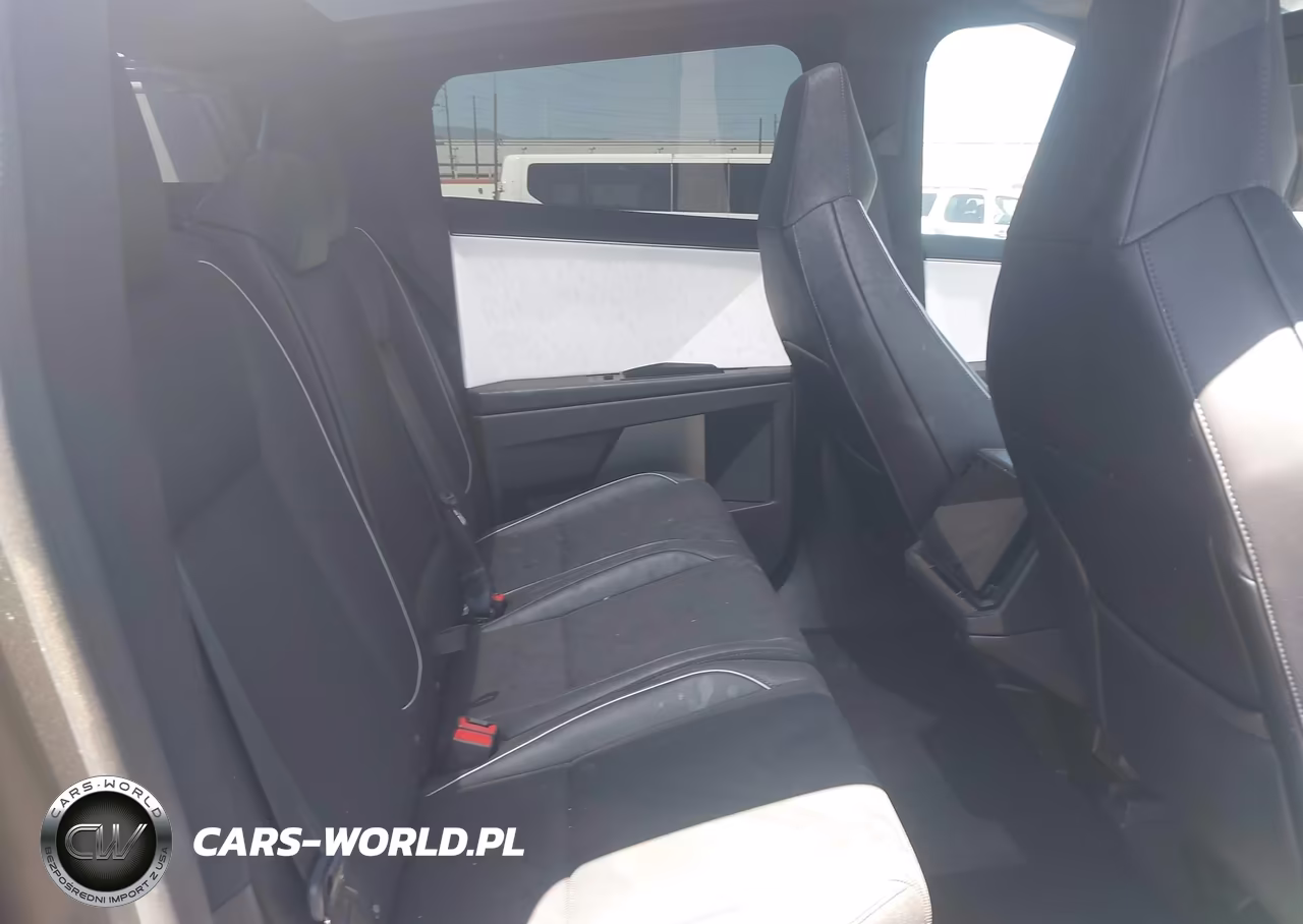 2024 Tesla Cybertruck All-Wheel Drive VIN:7G2CEHEDXRA018121 - 8