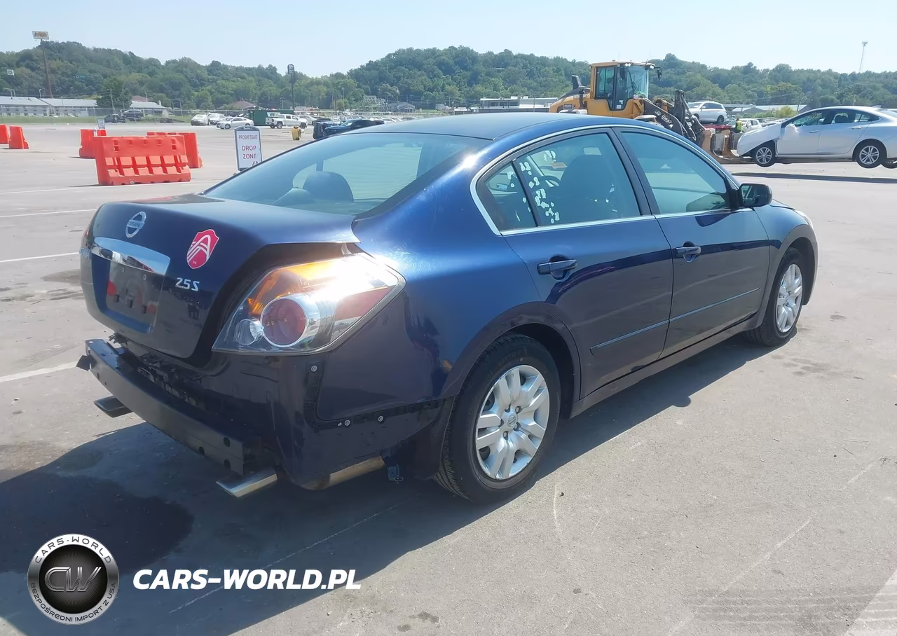 2012 Nissan Altima 2.5 S VIN:1N4AL2AP3CC186628 - 4