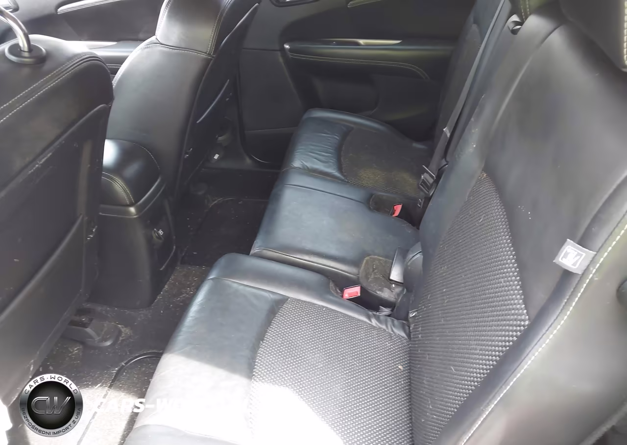 2018 Dodge Journey Crossroad VIN:3C4PDCGG9JT215873 - 8
