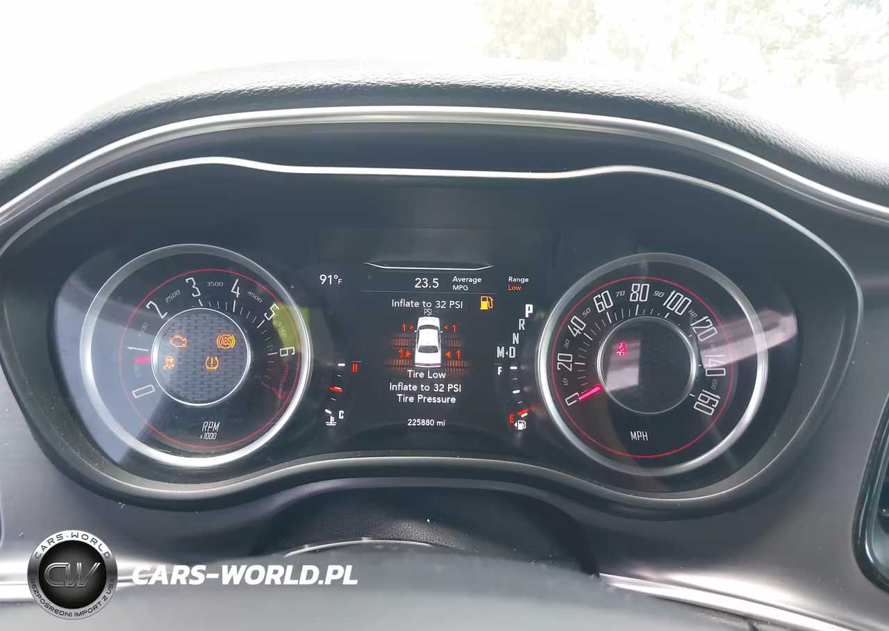 2015 Dodge Challenger Sxt VIN:2C3CDZAG4FH713266 - 7