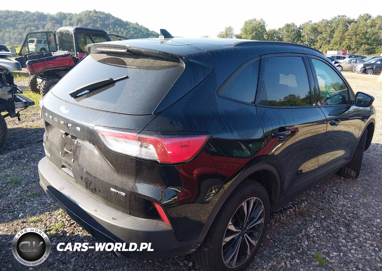 2022 Ford Escape Se VIN:1FMCU9G60NUB92614 - 4