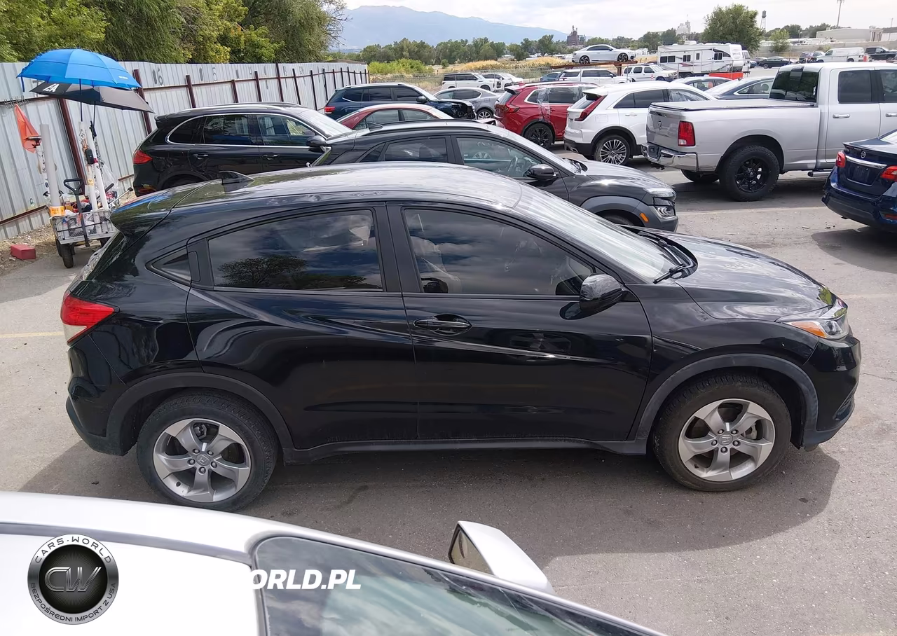 2021 Honda Hr-V Lx VIN:3CZRU6H38MM732564 - 12