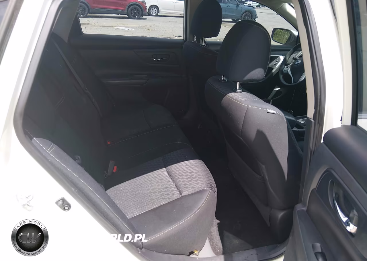 2017 Nissan Altima 2.5 S VIN:1N4AL3AP8HC149233 - 8