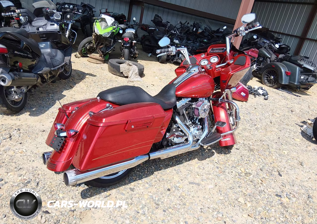 2013 Harley-Davidson Fltrx Road Glide Custom VIN:1HD1KHM17DB657239 - 4