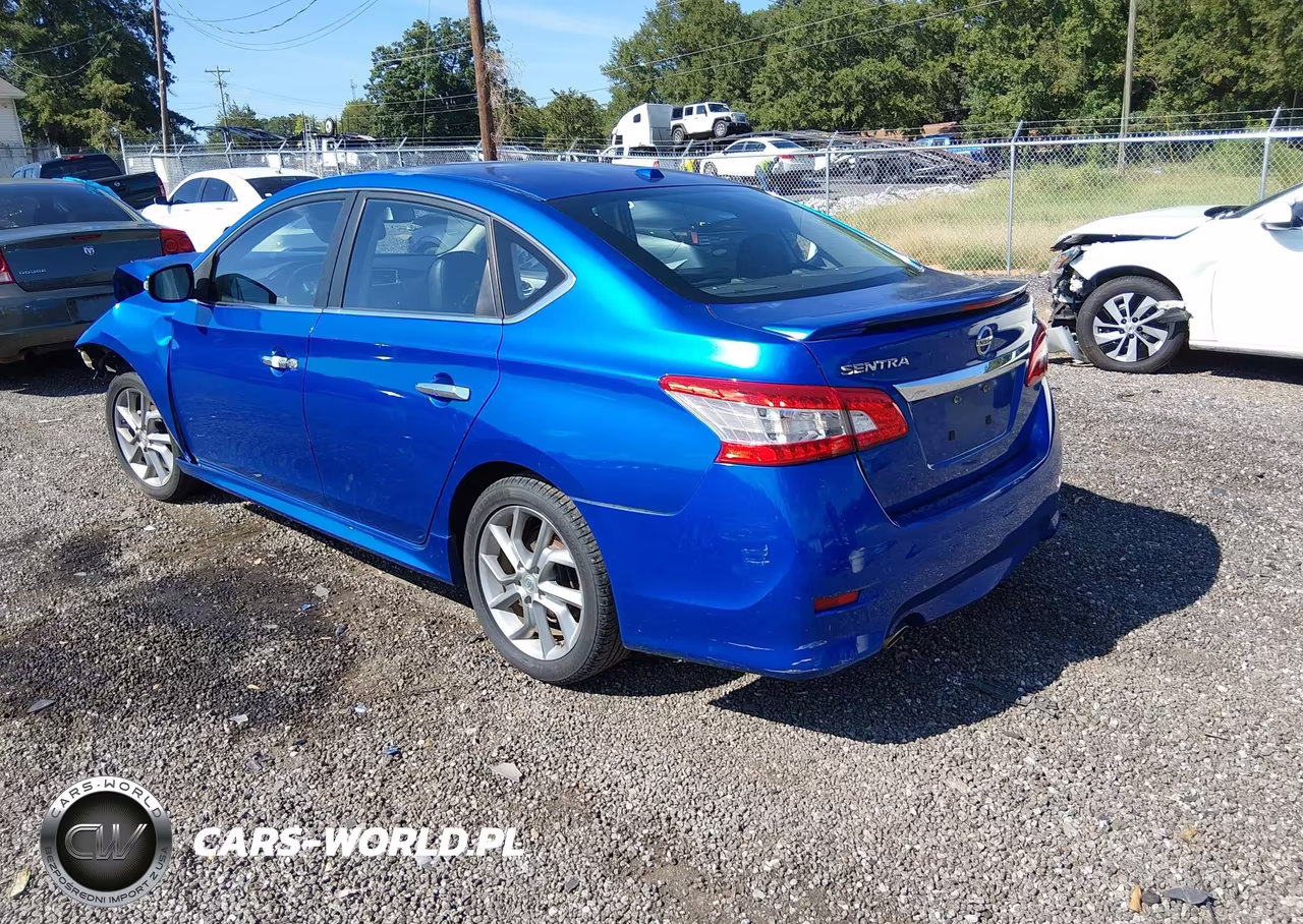 2015 Nissan Sentra Sr VIN:3N1AB7AP0FY382941 - 3