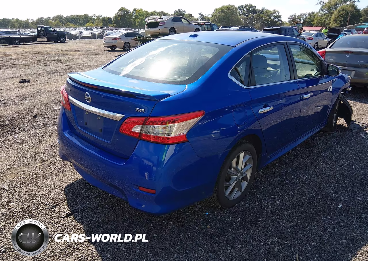 2015 Nissan Sentra Sr VIN:3N1AB7AP0FY382941 - 4