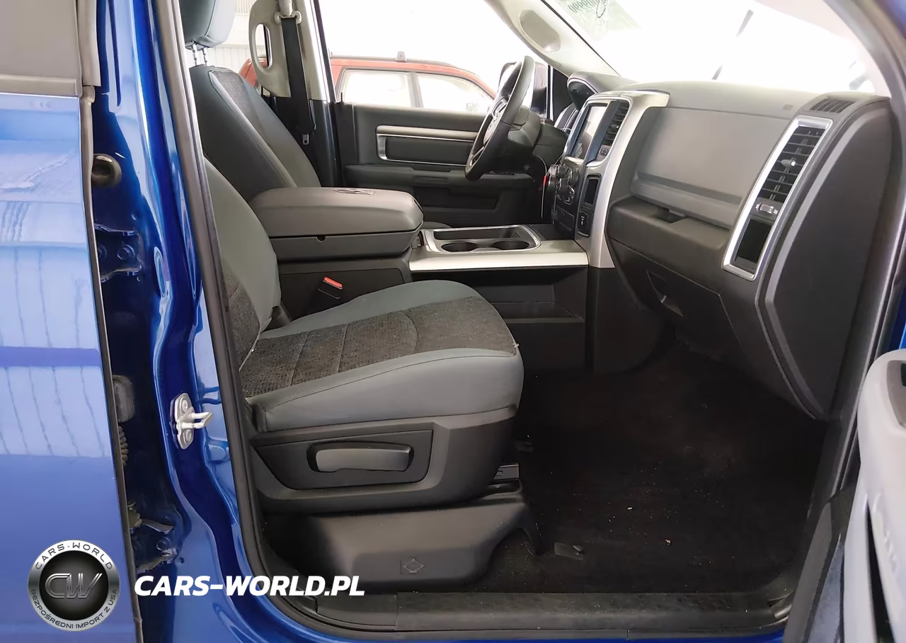 2018 Ram 1500 Slt VIN:1C6RR7LGXJS165968 - 5