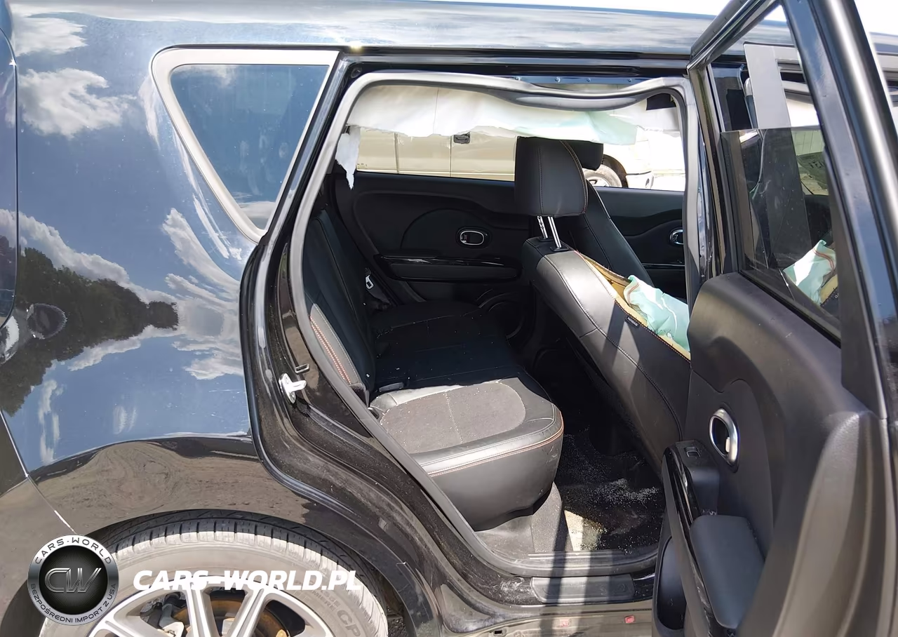 2018 Kia Soul ! VIN:KNDJX3AA5J7900345 - 8