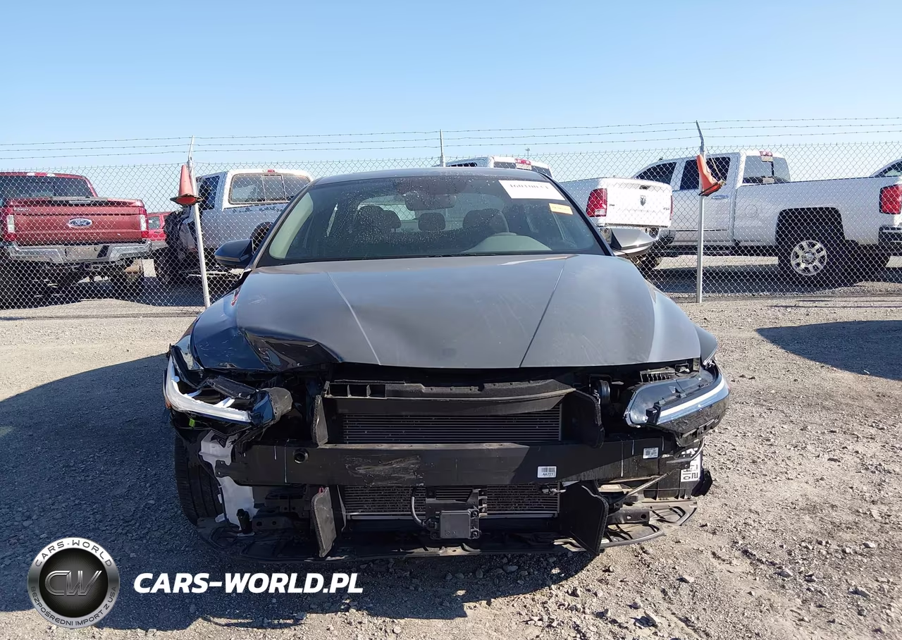 2025 Hyundai Elantra Sel Convenience VIN:KMHLS4DG2SU978335 - 12