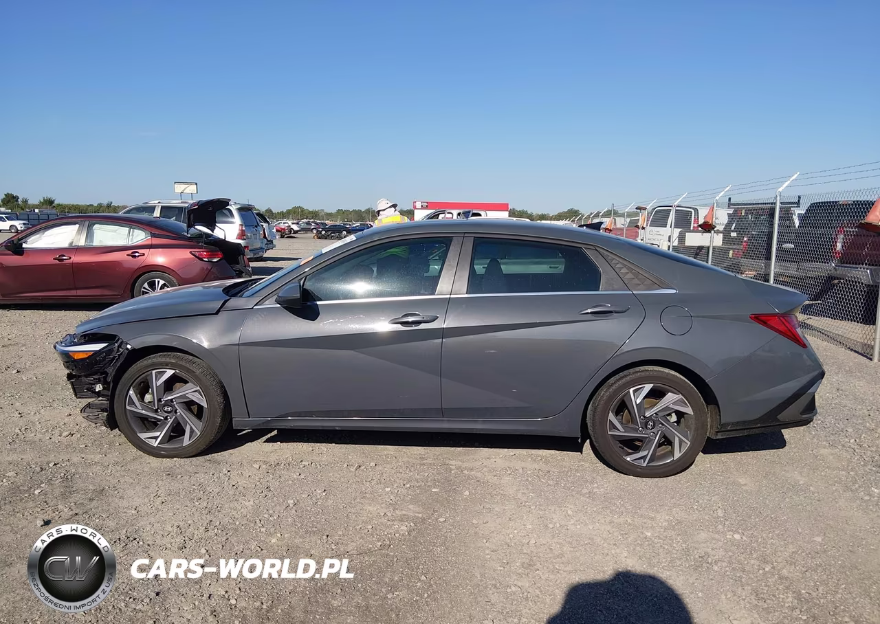 2025 Hyundai Elantra Sel Convenience VIN:KMHLS4DG2SU978335 - 14