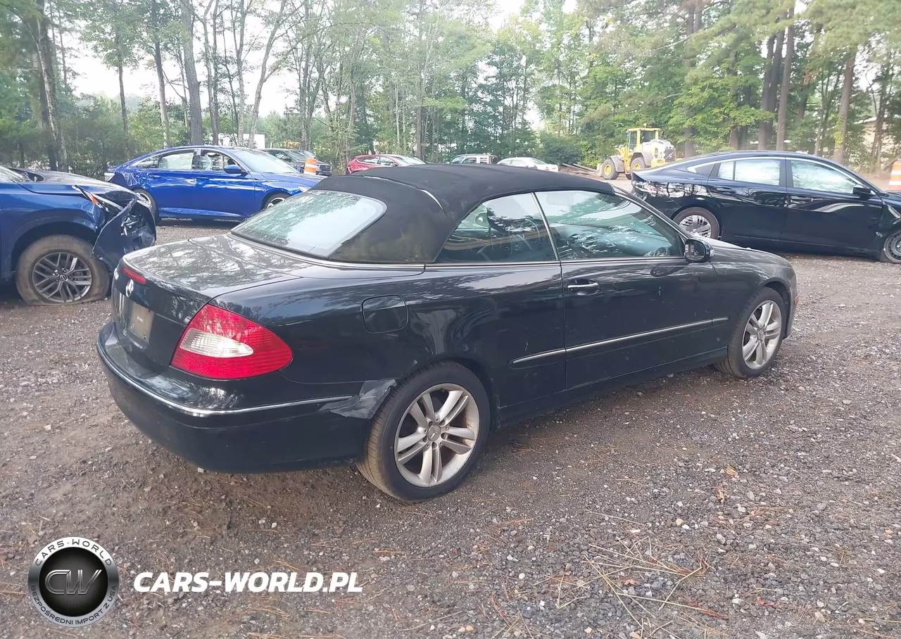 2007 Mercedes-Benz Clk 350 VIN:WDBTK56F27F214848 - 4
