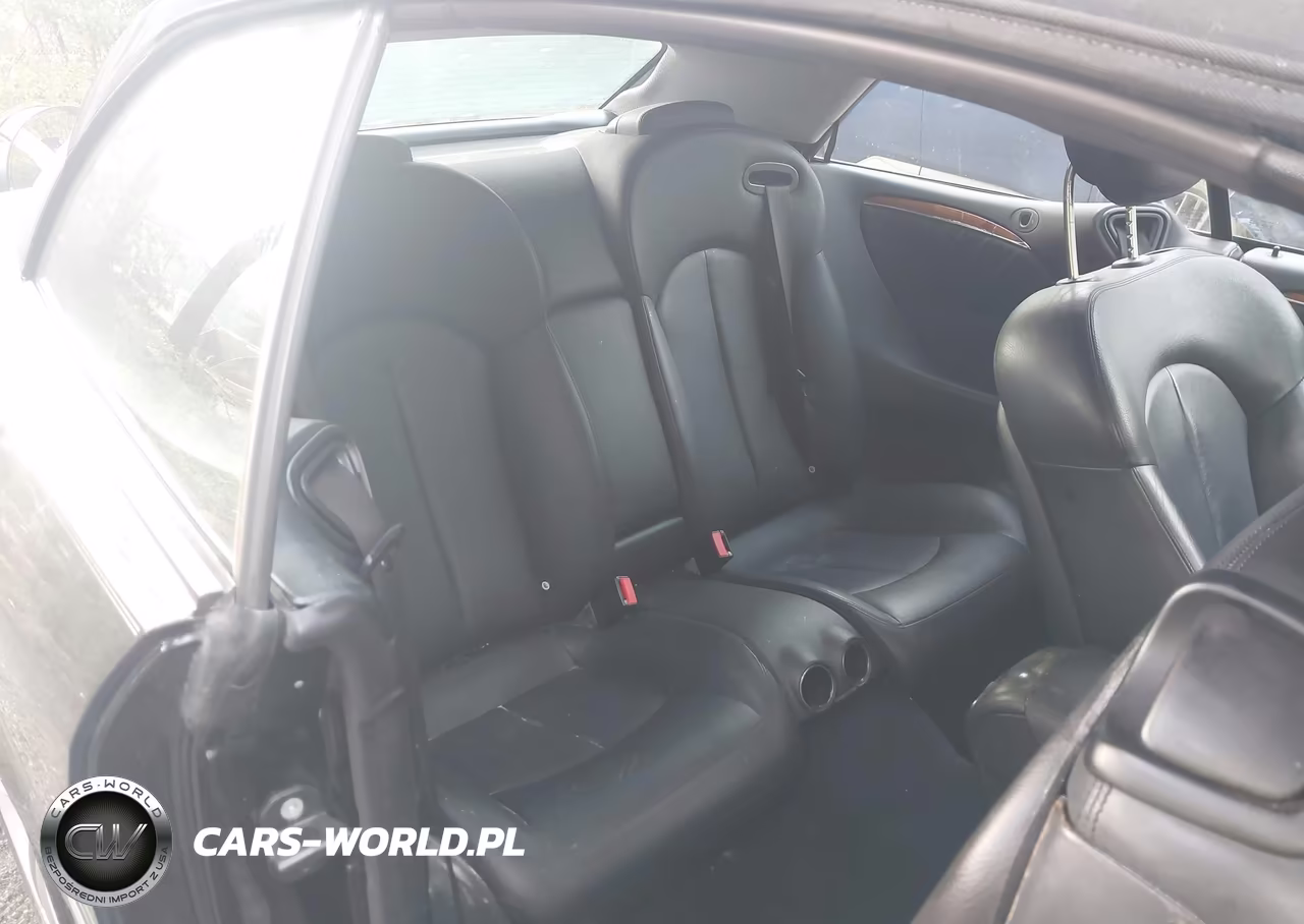 2007 Mercedes-Benz Clk 350 VIN:WDBTK56F27F214848 - 8