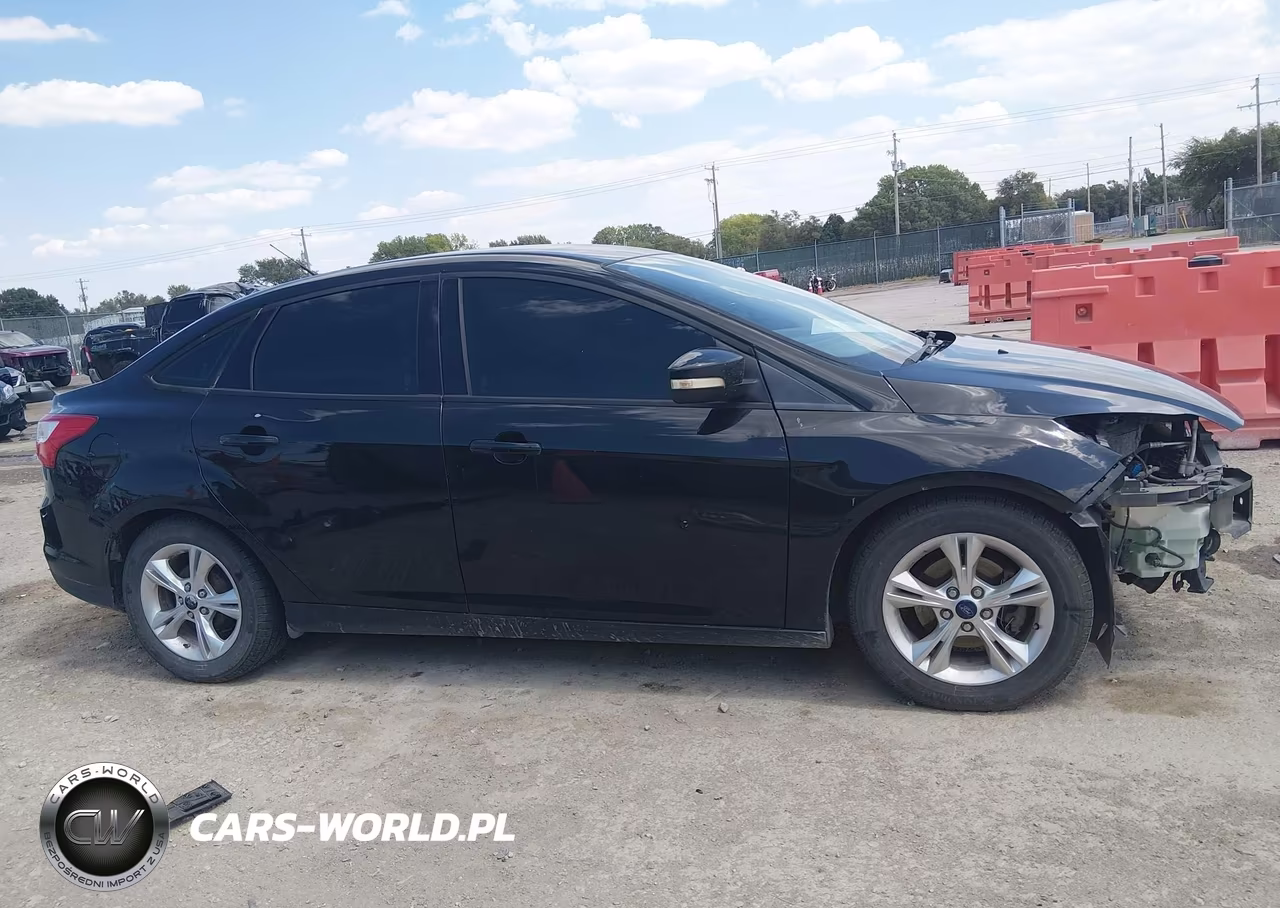 2014 Ford Focus Se VIN:1FADP3F25EL283904 - 14