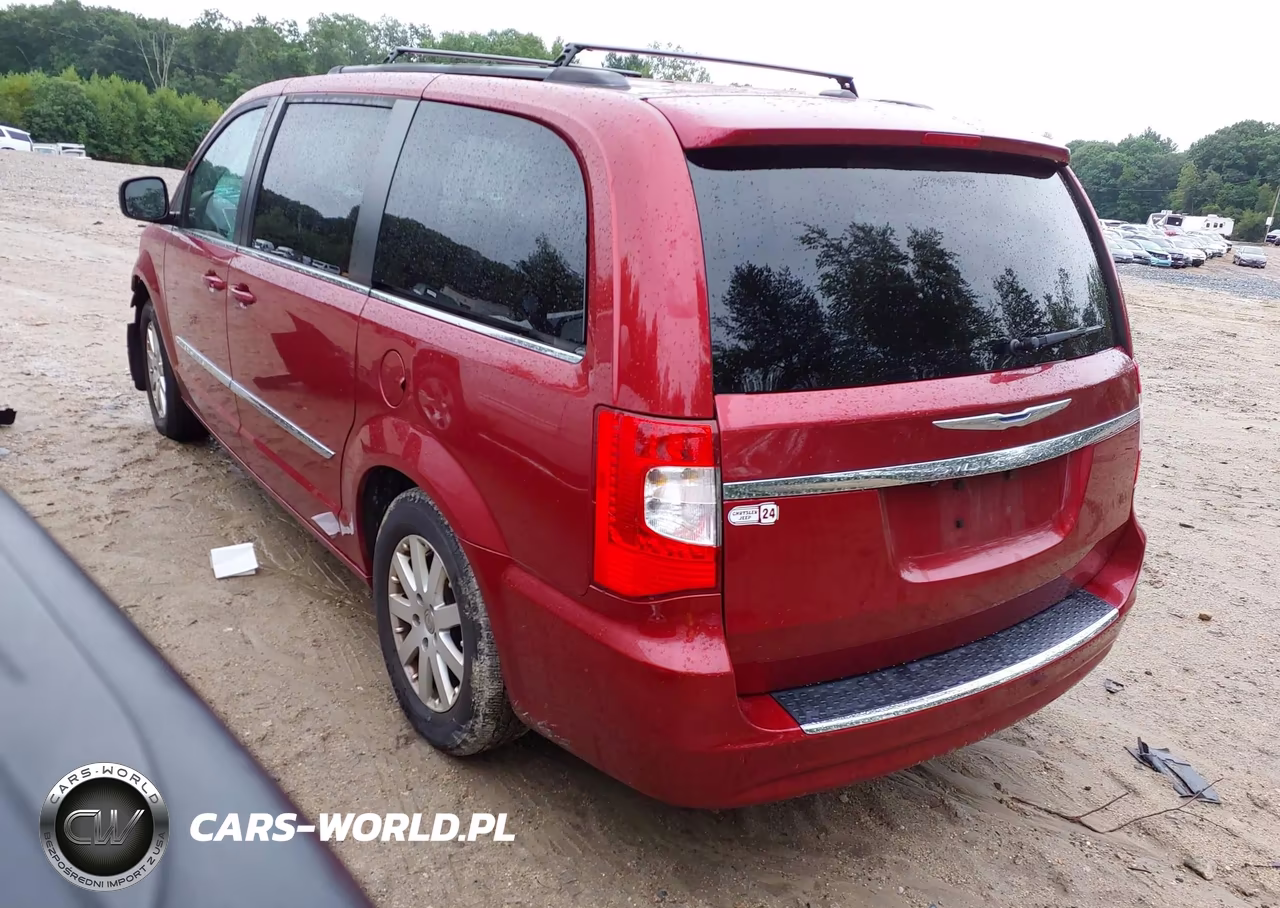 2015 Chrysler Town & Country Touring VIN:2C4RC1BGXFR638561 - 3