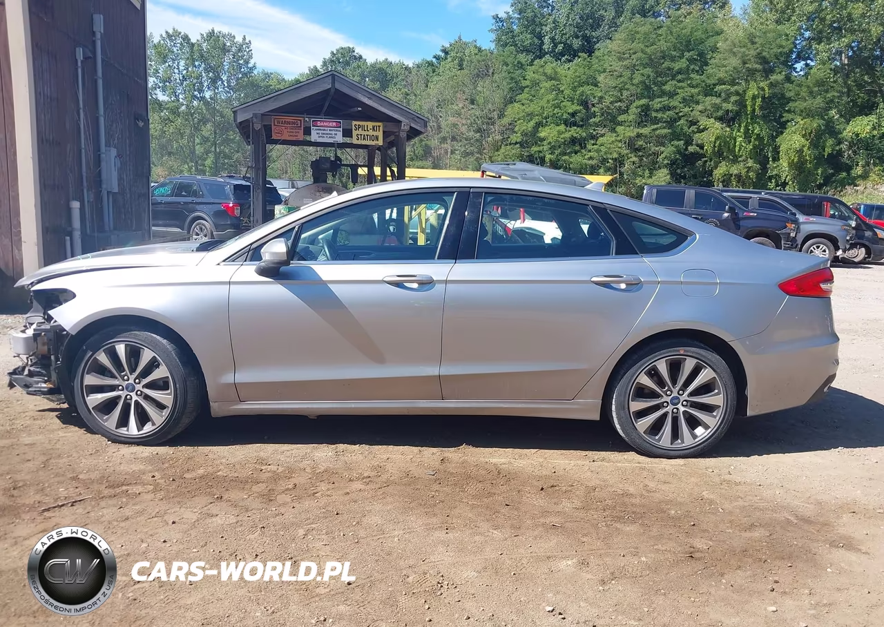 2020 Ford Fusion Se VIN:3FA6P0T90LR158087 - 14
