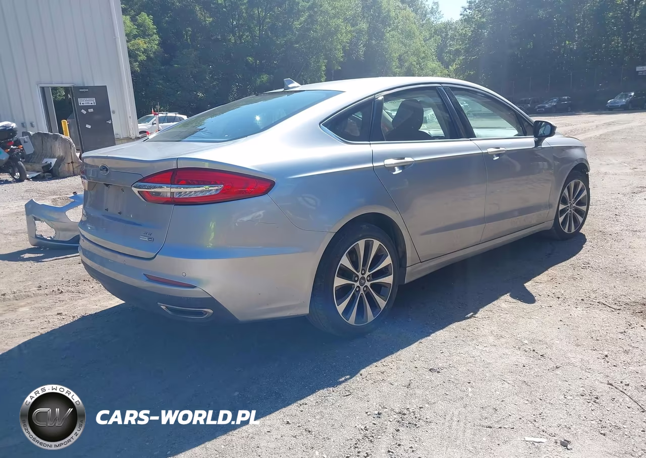 2020 Ford Fusion Se VIN:3FA6P0T90LR158087 - 4