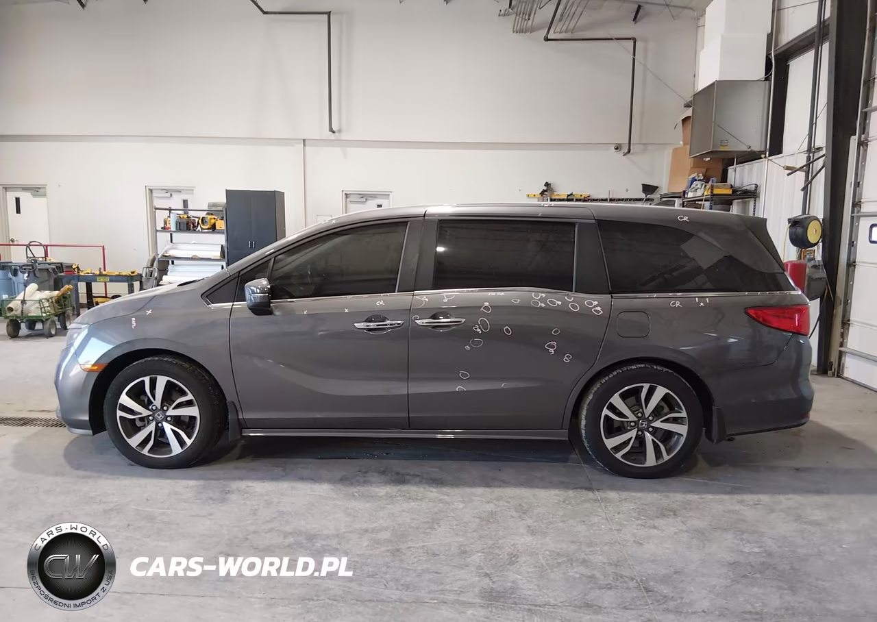 2022 Honda Odyssey Touring VIN:5FNRL6H82NB038785 - 14