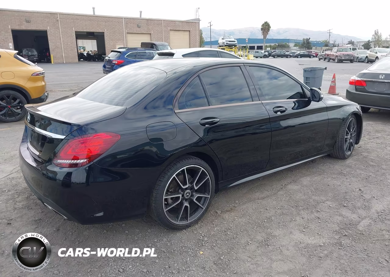 2019 Mercedes-Benz C 300 VIN:55SWF8DB3KU309063 - 4