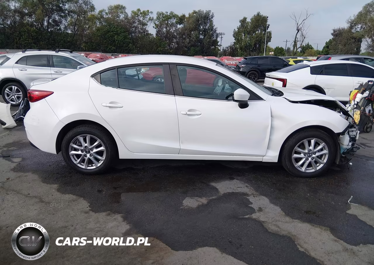 2015 Mazda Mazda3 I Touring VIN:JM1BM1V76F1219864 - 14