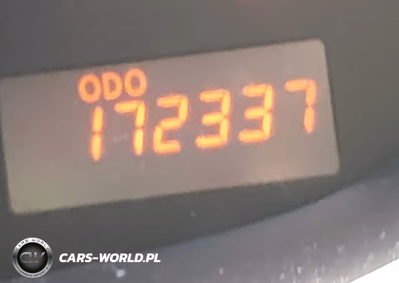 2008 Scion Xd VIN:JTKKU10408J021337 - 11