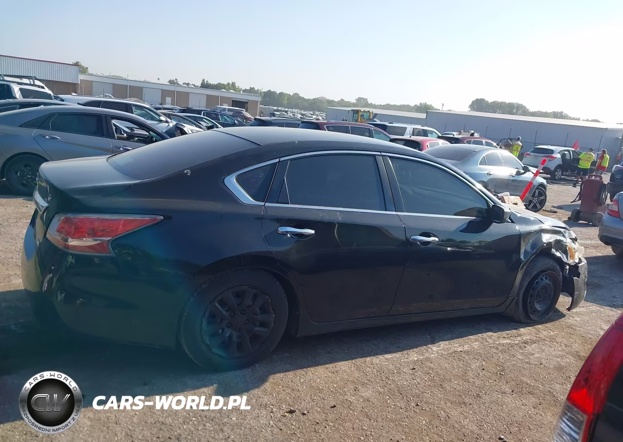 2014 Nissan Altima 2.5 S VIN:1N4AL3AP3EN227871 - 13