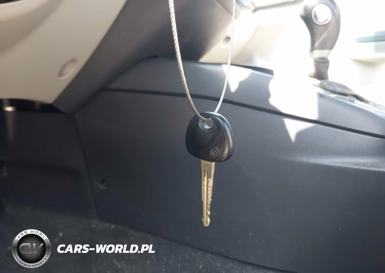 2012 Kia Forte Lx VIN:KNAFT4A20C5602118 - 11