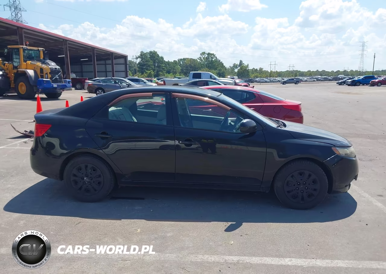 2012 Kia Forte Lx VIN:KNAFT4A20C5602118 - 13