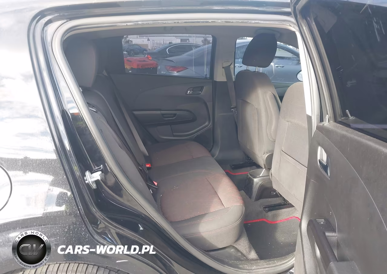 2019 Chevrolet Sonic Lt Auto VIN:1G1JD6SB0K4141066 - 8