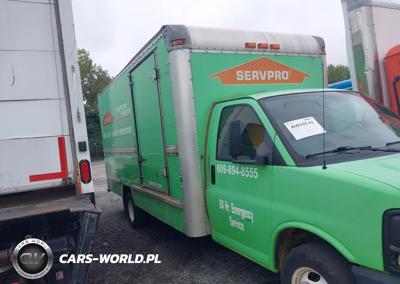 2008 GMC Savana Cutaway Work Van VIN:1GDJG31K281904791 - 13