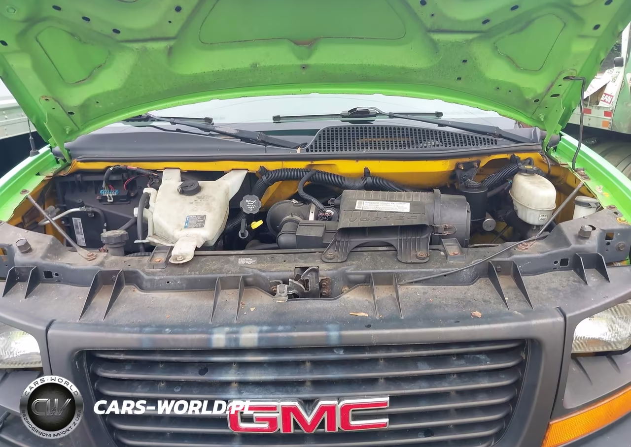 2008 GMC Savana Cutaway Work Van VIN:1GDJG31K281904791 - 9