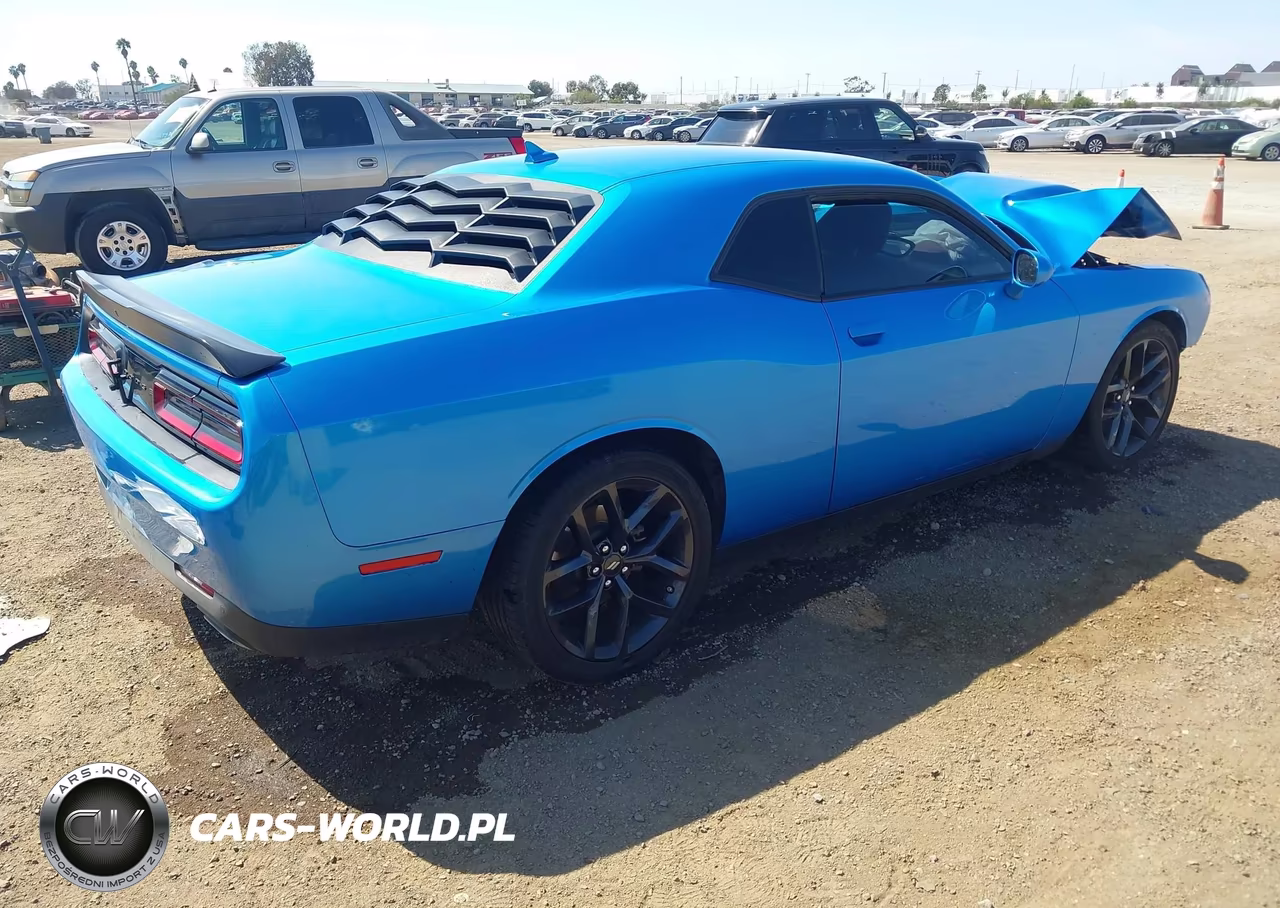 2023 Dodge Challenger Gt VIN:2C3CDZJG7PH637690 - 4