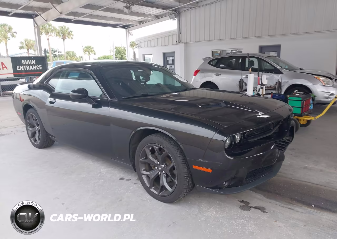 2020 Dodge Challenger Sxt VIN:2C3CDZAG6LH240160 - 1