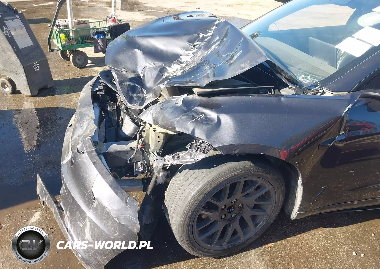 2024 Tesla Model 3 VIN:5YJ3E1EAXRF739428 - 6