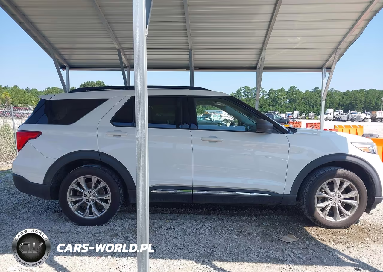 2020 Ford Explorer Xlt VIN:1FMSK7DH2LGC21800 - 13