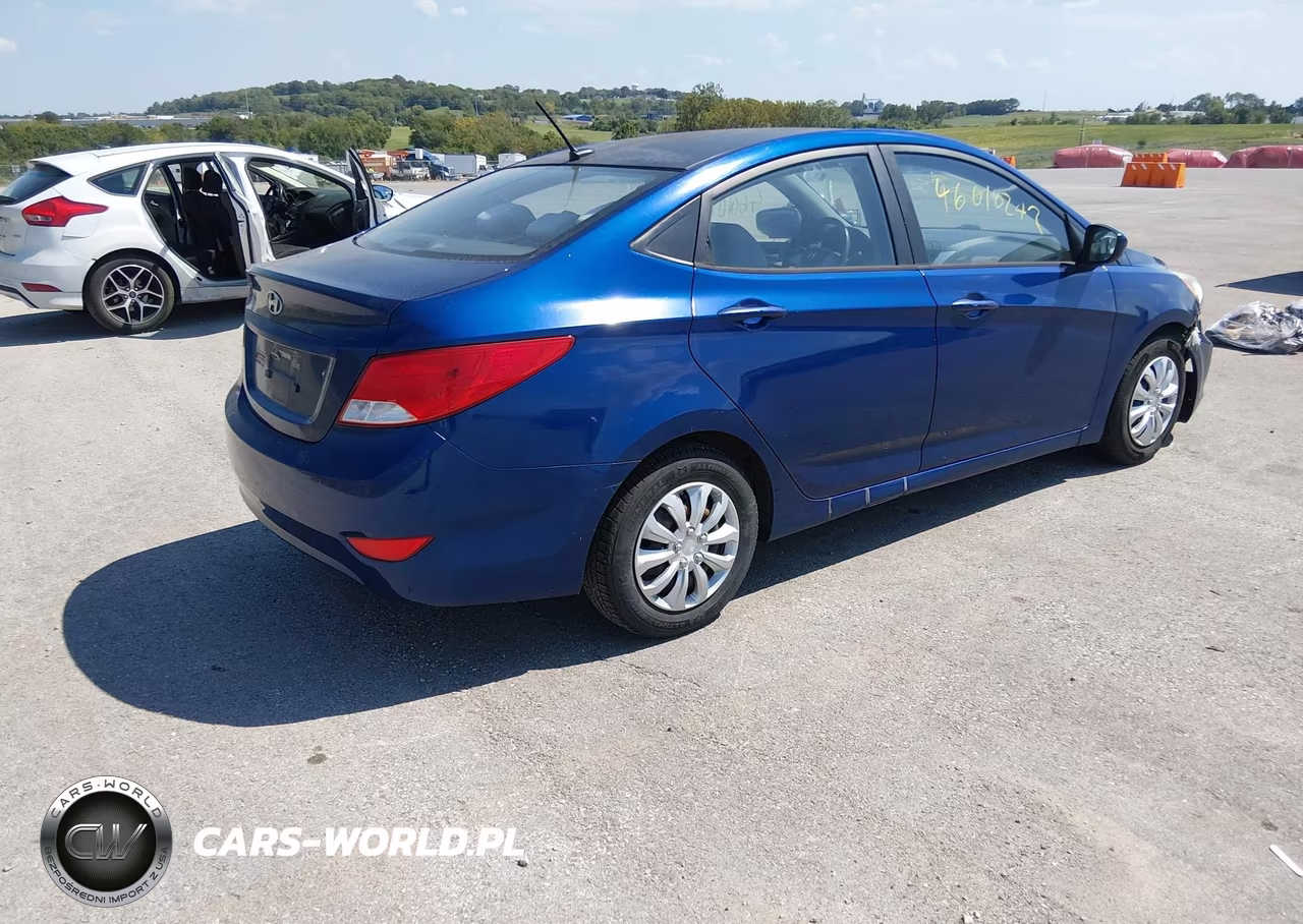 2016 Hyundai Accent Se VIN:KMHCT4AE8GU998970 - 4