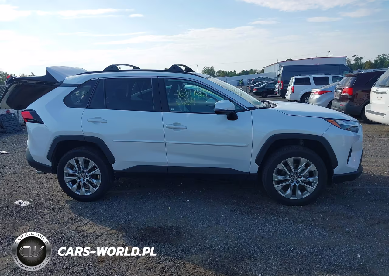 2025 Toyota Rav4 Xle Premium VIN:2T3A1RFV7SW598885 - 14