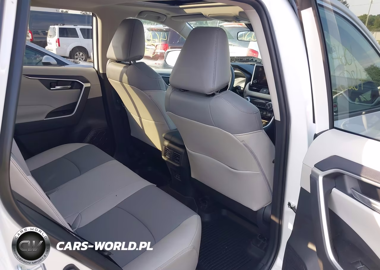 2025 Toyota Rav4 Xle Premium VIN:2T3A1RFV7SW598885 - 8