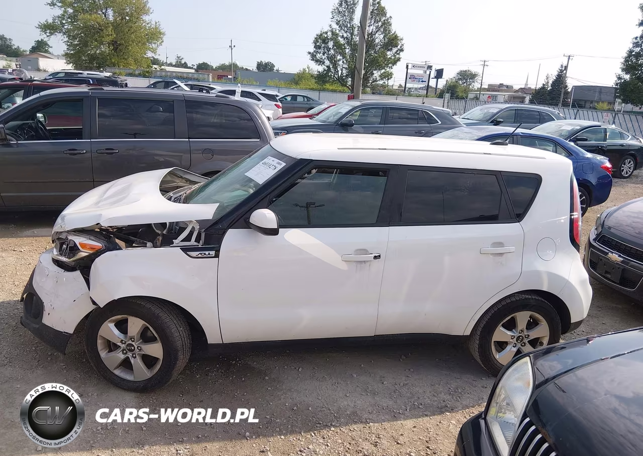 2017 Kia Soul ! VIN:KNDJN2A28H7486657 - 15