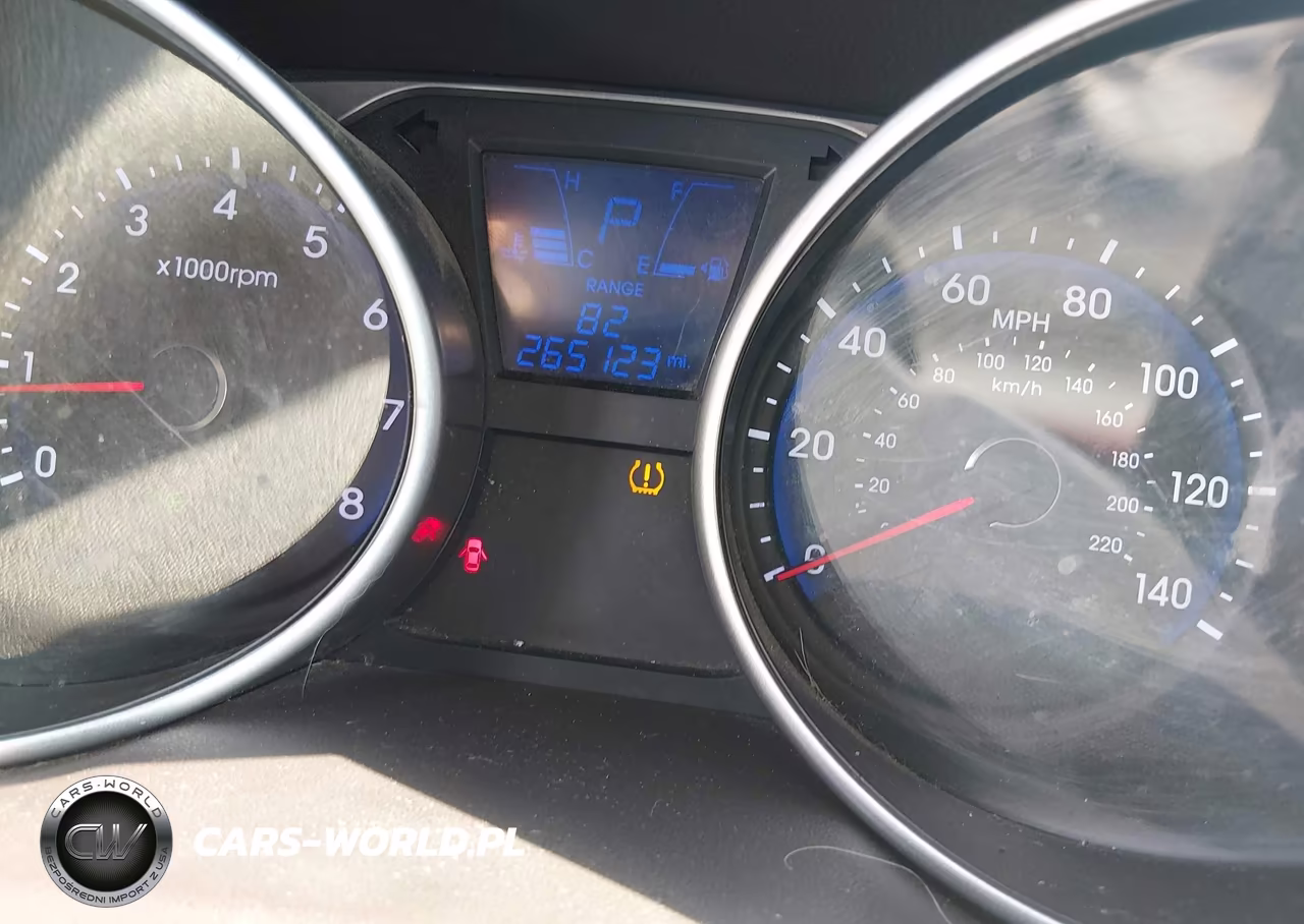 2011 Hyundai Tucson Gl VIN:KM8JT3AB9BU223285 - 7