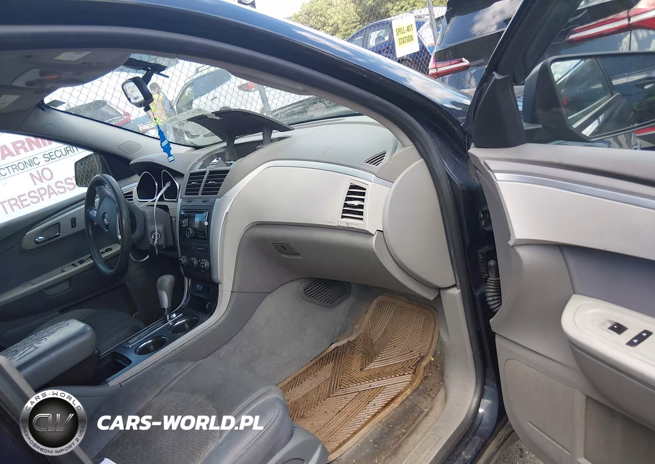 2012 Chevrolet Traverse Ls VIN:1GNKVEED6CJ260251 - 5