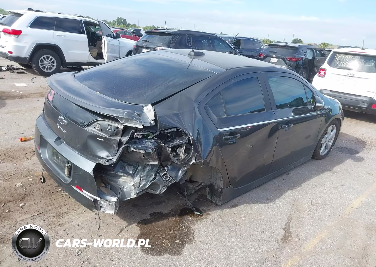 2015 Chevrolet Volt VIN:1G1RB6E41FU109903 - 4