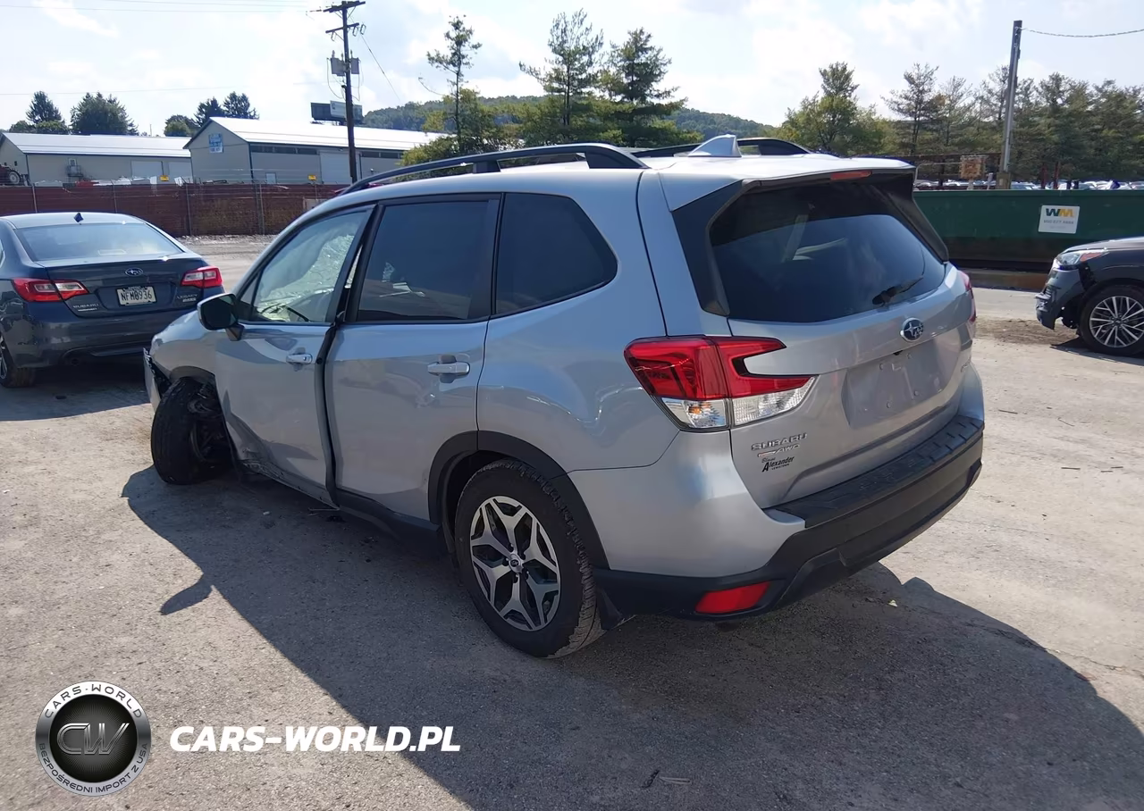 2021 Subaru Forester Premium VIN:JF2SKAFC4MH589511 - 3