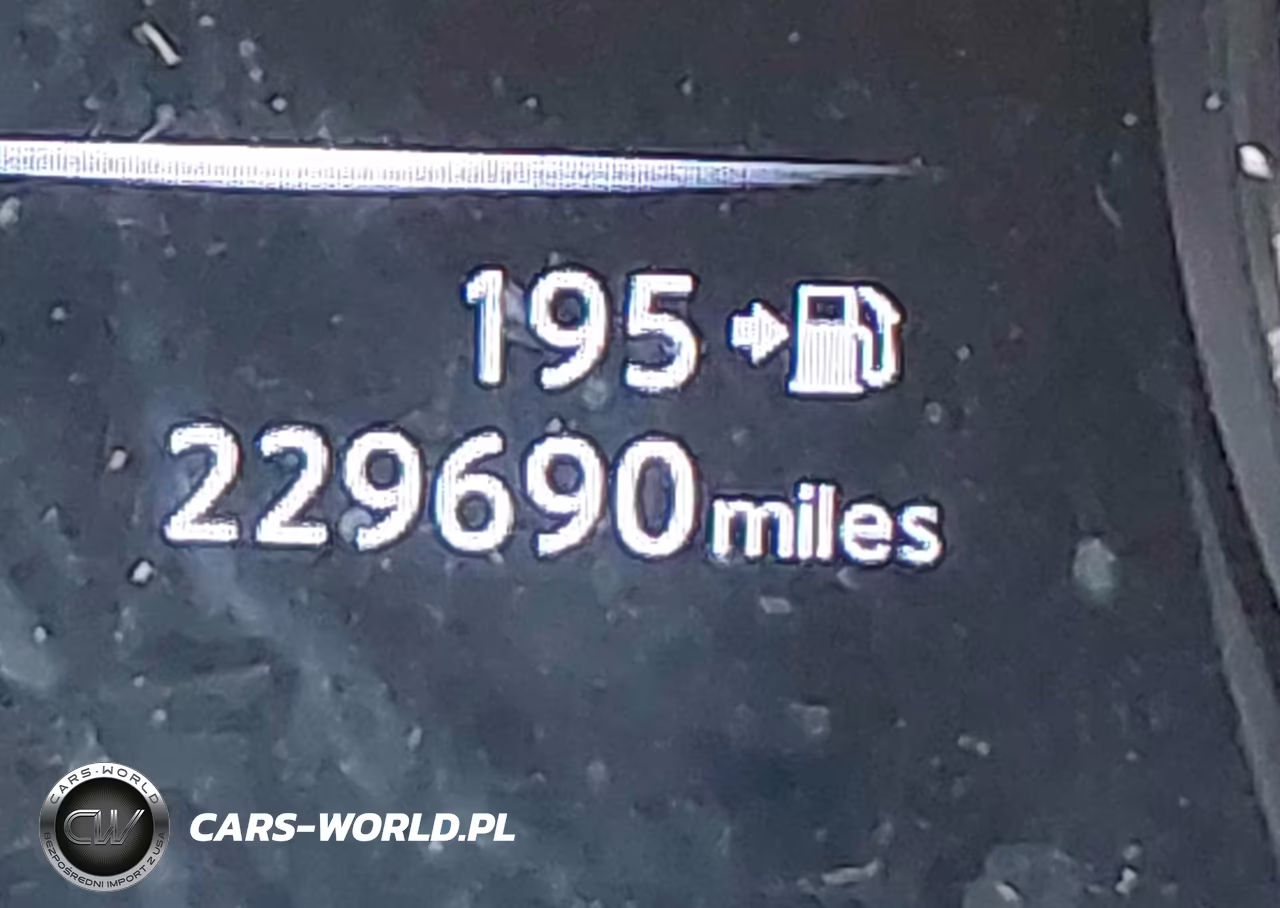 2018 Nissan Rogue Sport Sv VIN:JN1BJ1CRXJW205980 - 15
