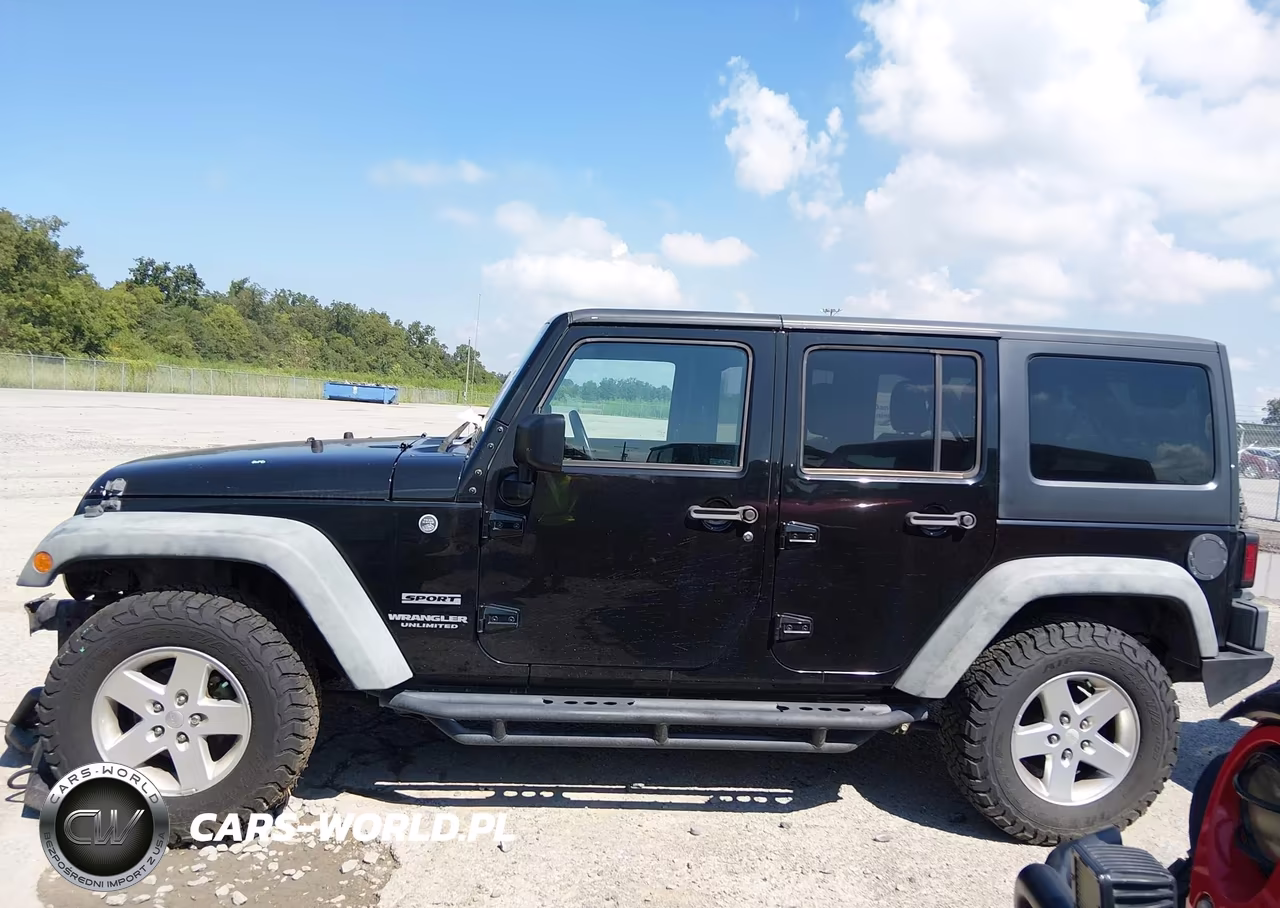2017 Jeep Wrangler Unlimited Sport VIN:1C4BJWDG9HL739684 - 14